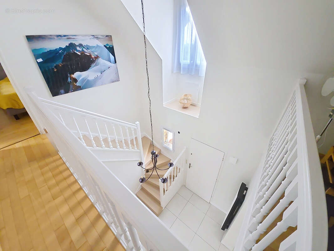 Maison à CHAMBOURCY