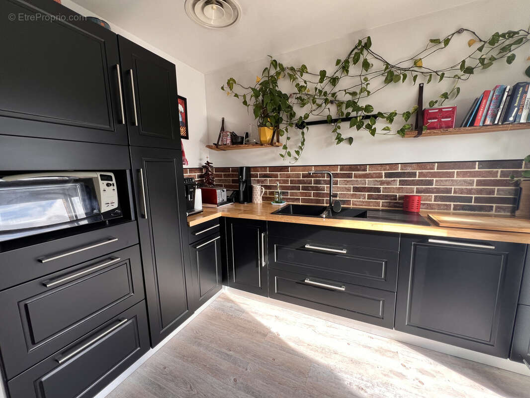 Appartement à BRINDAS