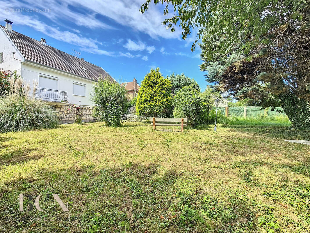 Maison à BAILLET-EN-FRANCE