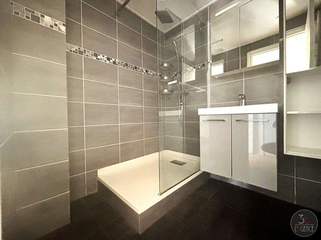 Appartement à FONTENAY-SOUS-BOIS