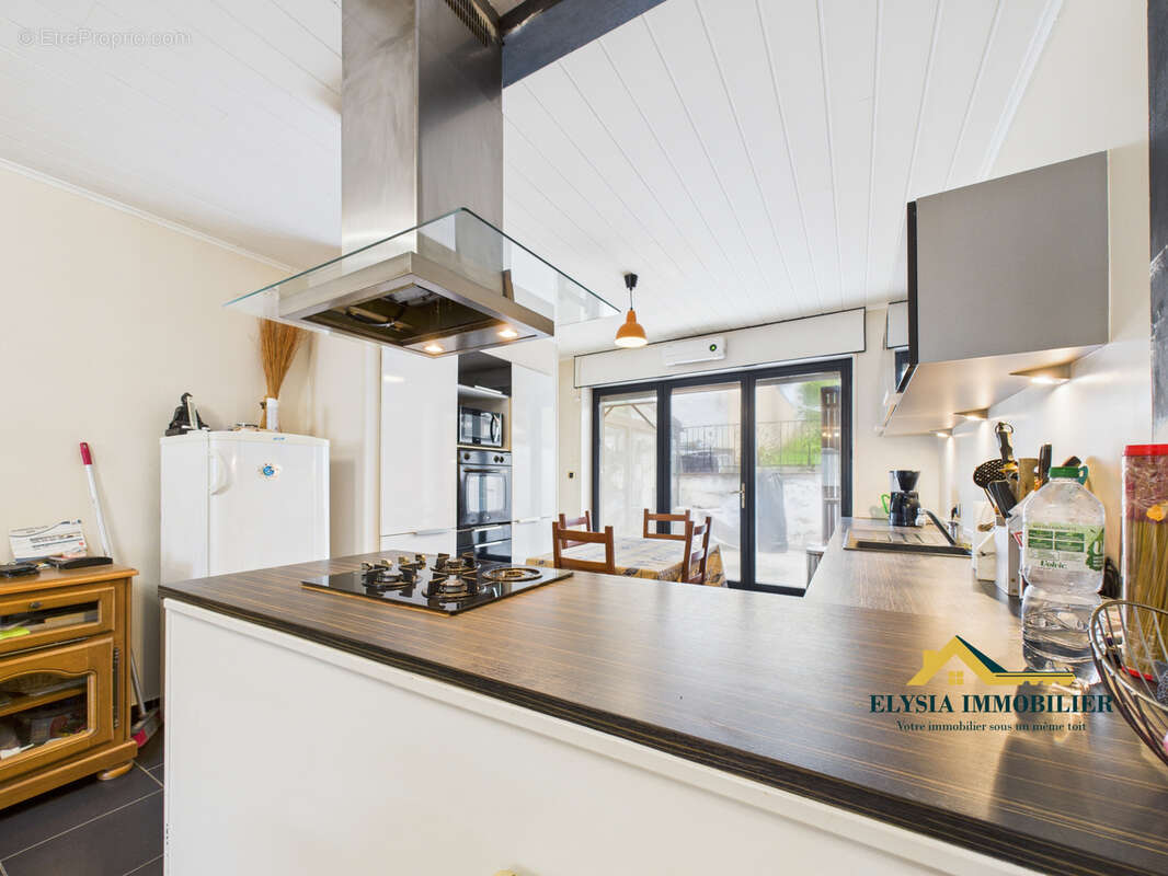 Maison à VILLECEY-SUR-MAD