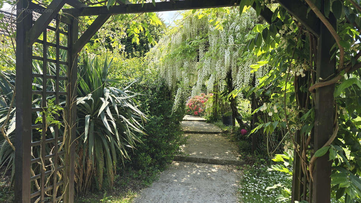 Maison à FORGES-LES-BAINS