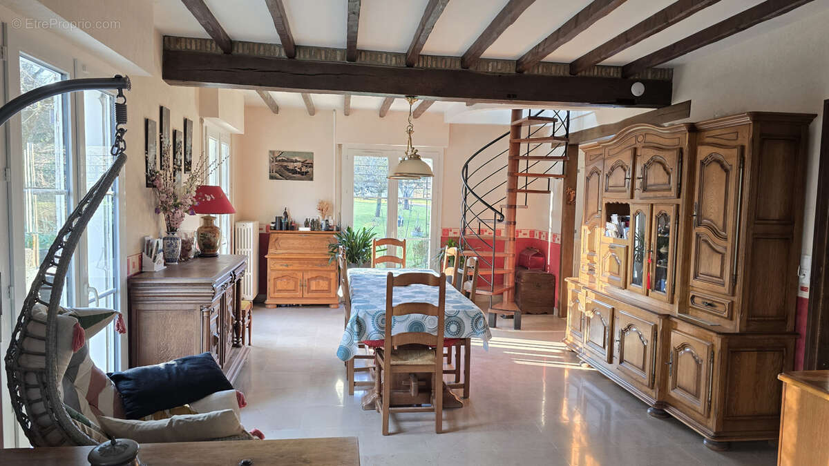 Maison à FORGES-LES-BAINS