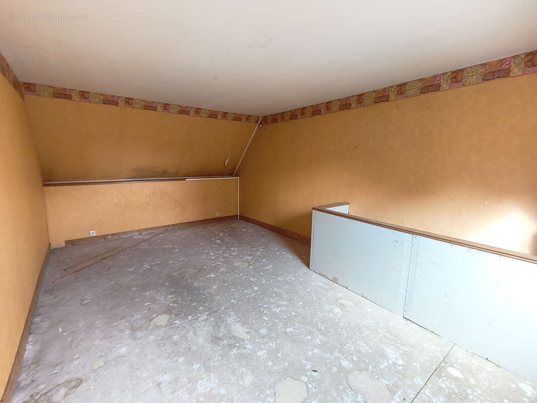 Maison à VILLEDIEU-LES-POELES