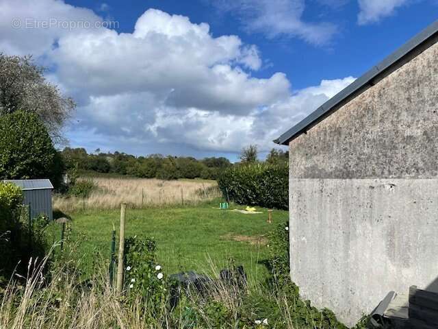 Maison à SAINT-THOIS