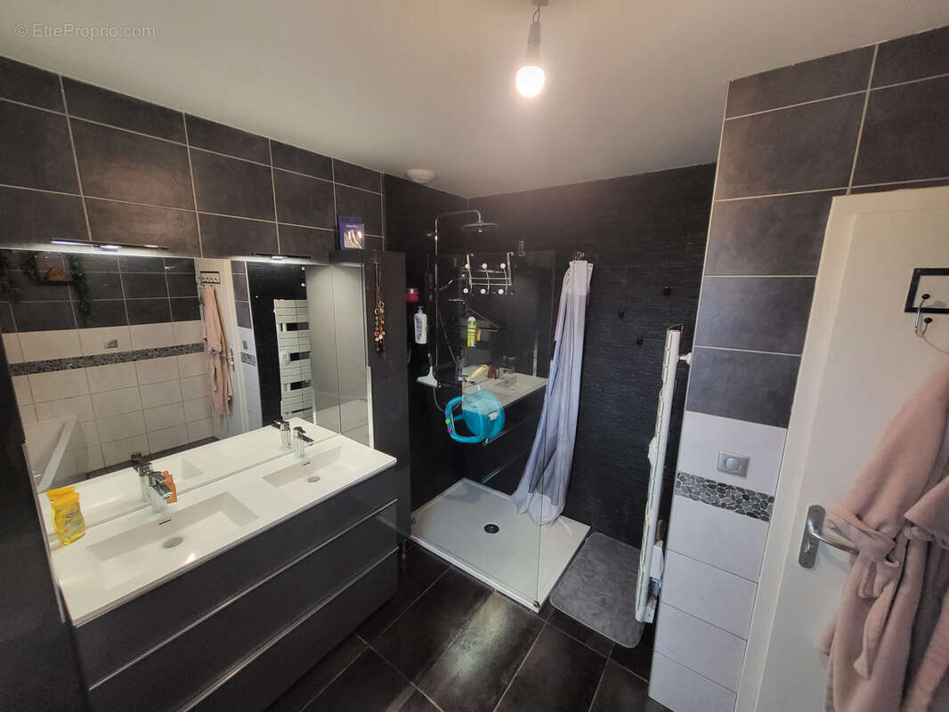 Maison à BLAINVILLE-SUR-L&#039;EAU