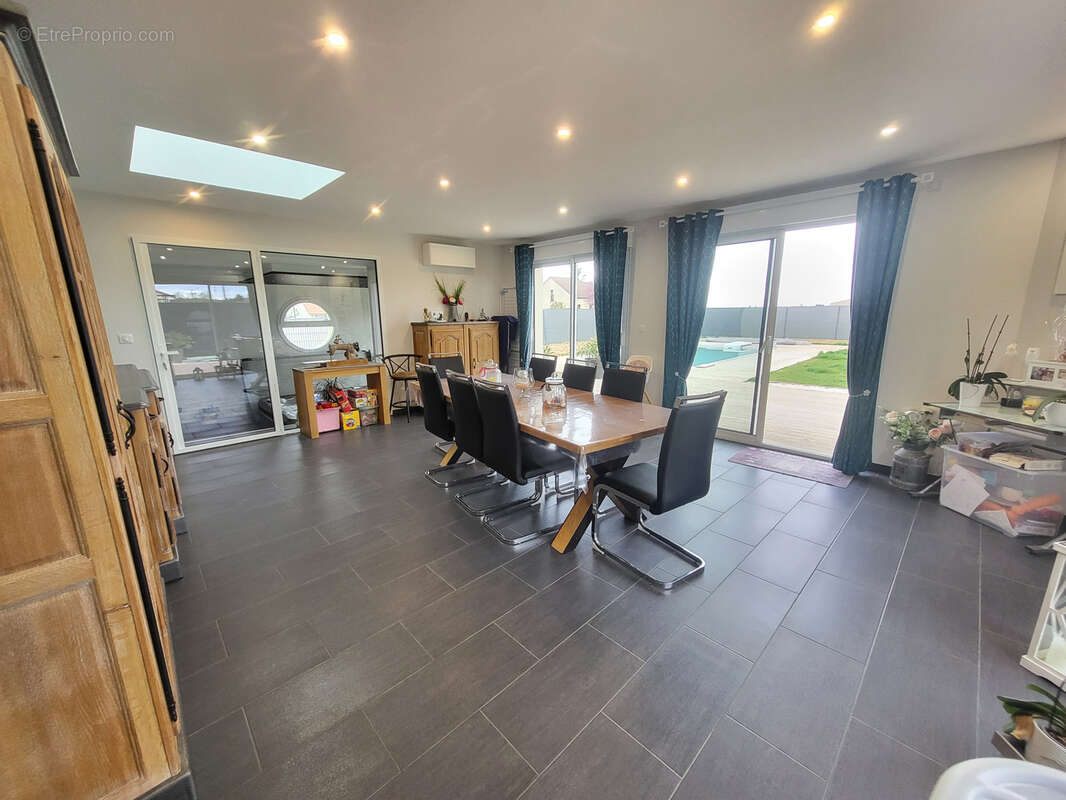 Maison à BLAINVILLE-SUR-L&#039;EAU