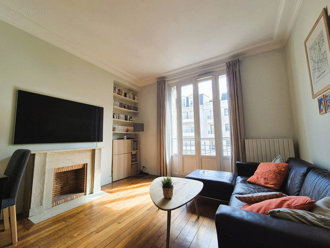 Appartement à NOGENT-SUR-MARNE