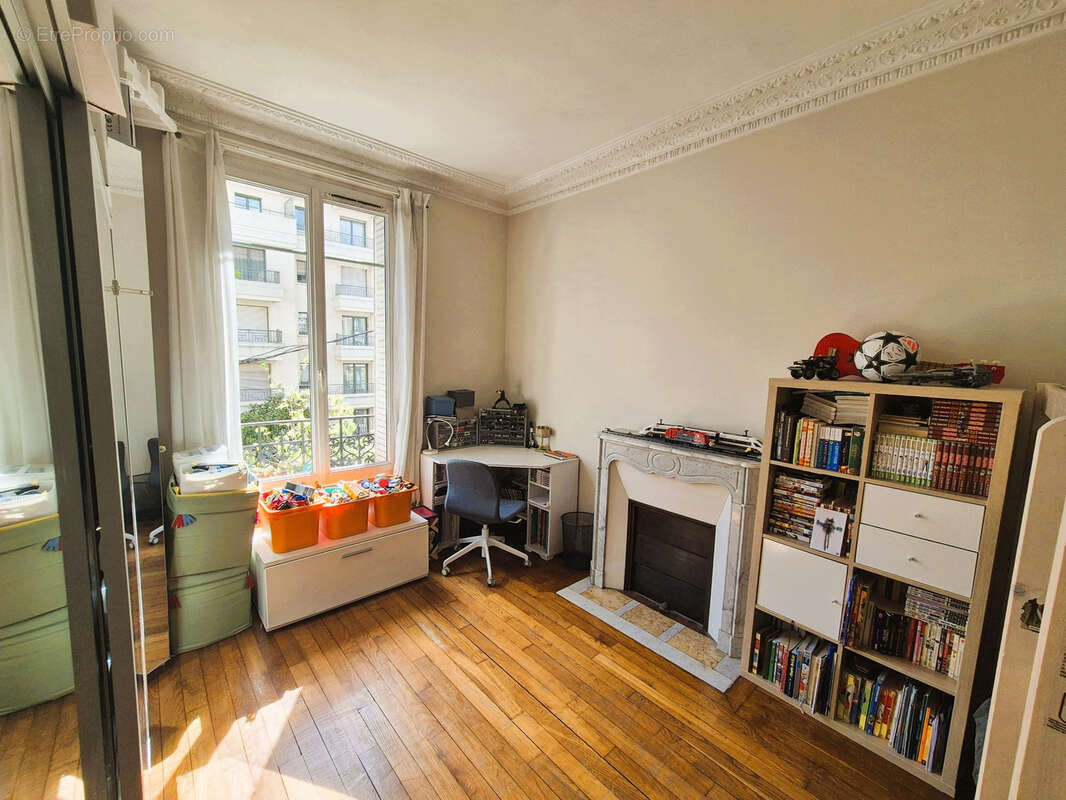 Appartement à NOGENT-SUR-MARNE