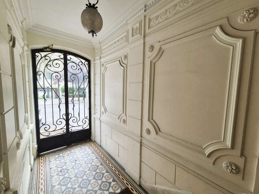 Appartement à NOGENT-SUR-MARNE