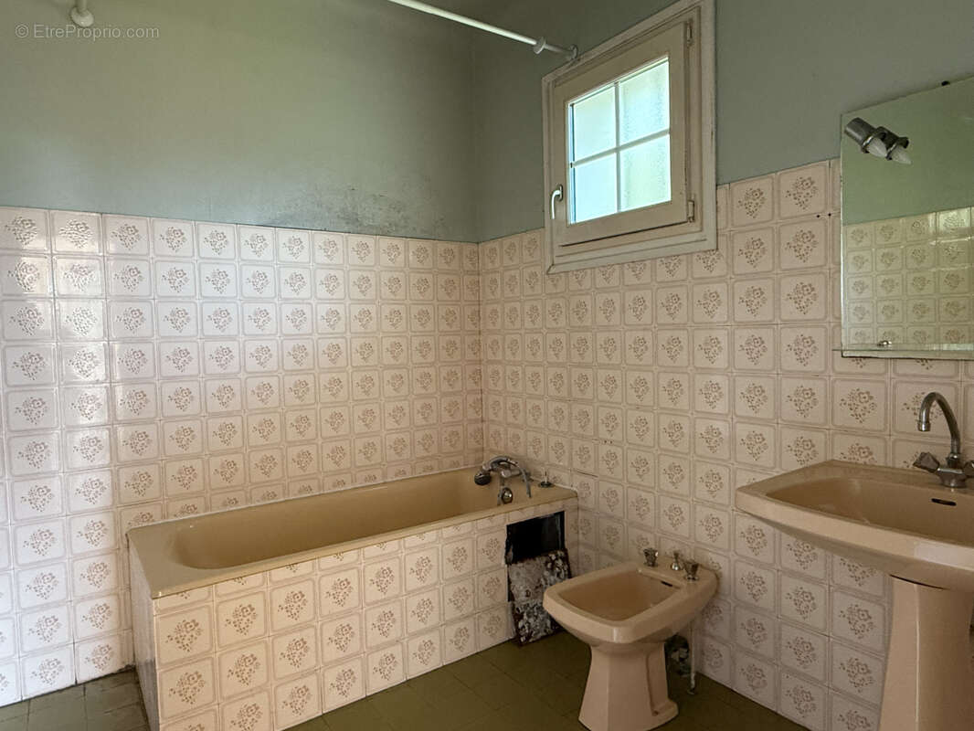 Maison à BASSUSSARRY