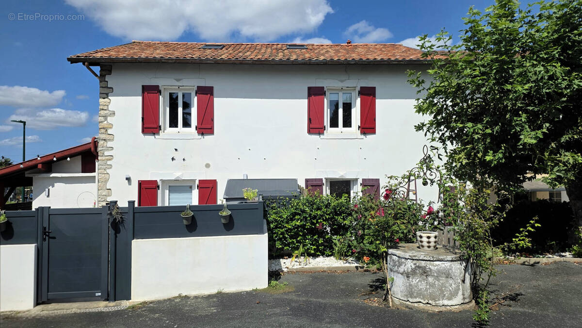 Appartement à URCUIT