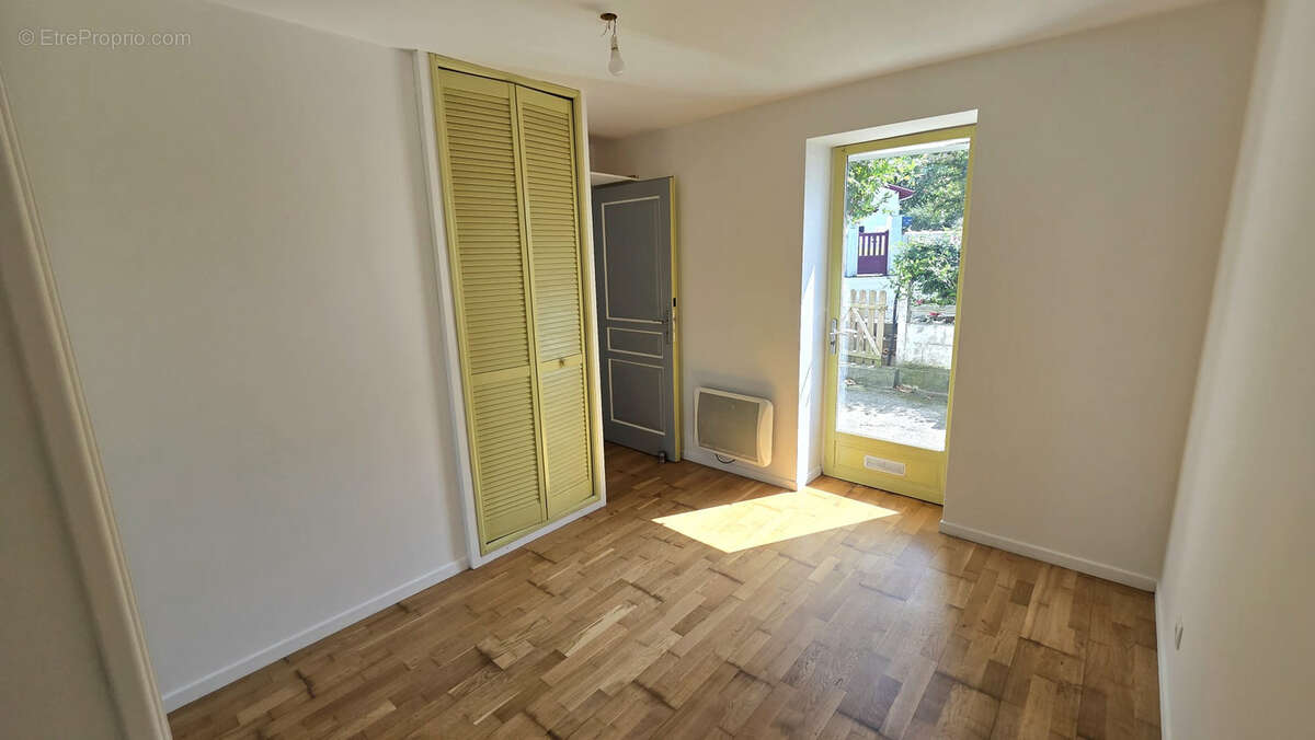 Appartement à URCUIT