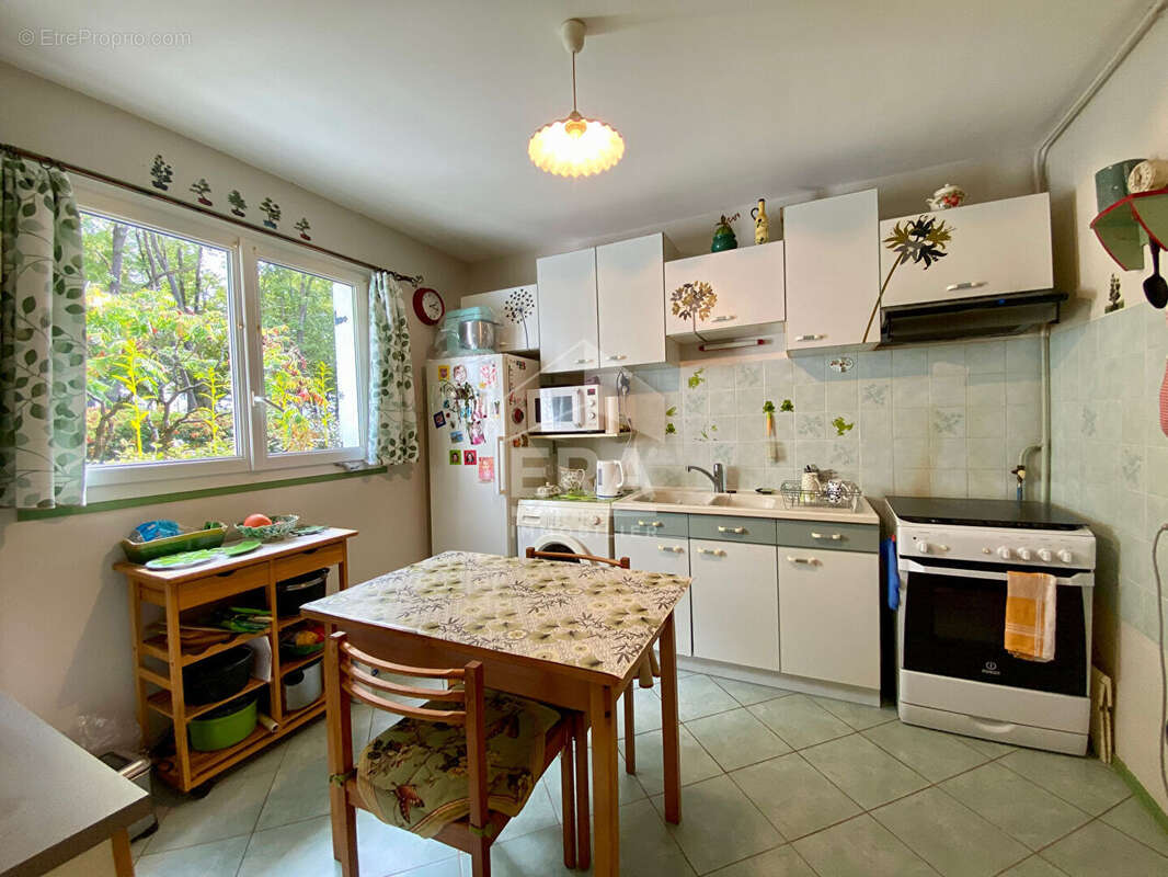 Maison à MONTCOURT-FROMONVILLE