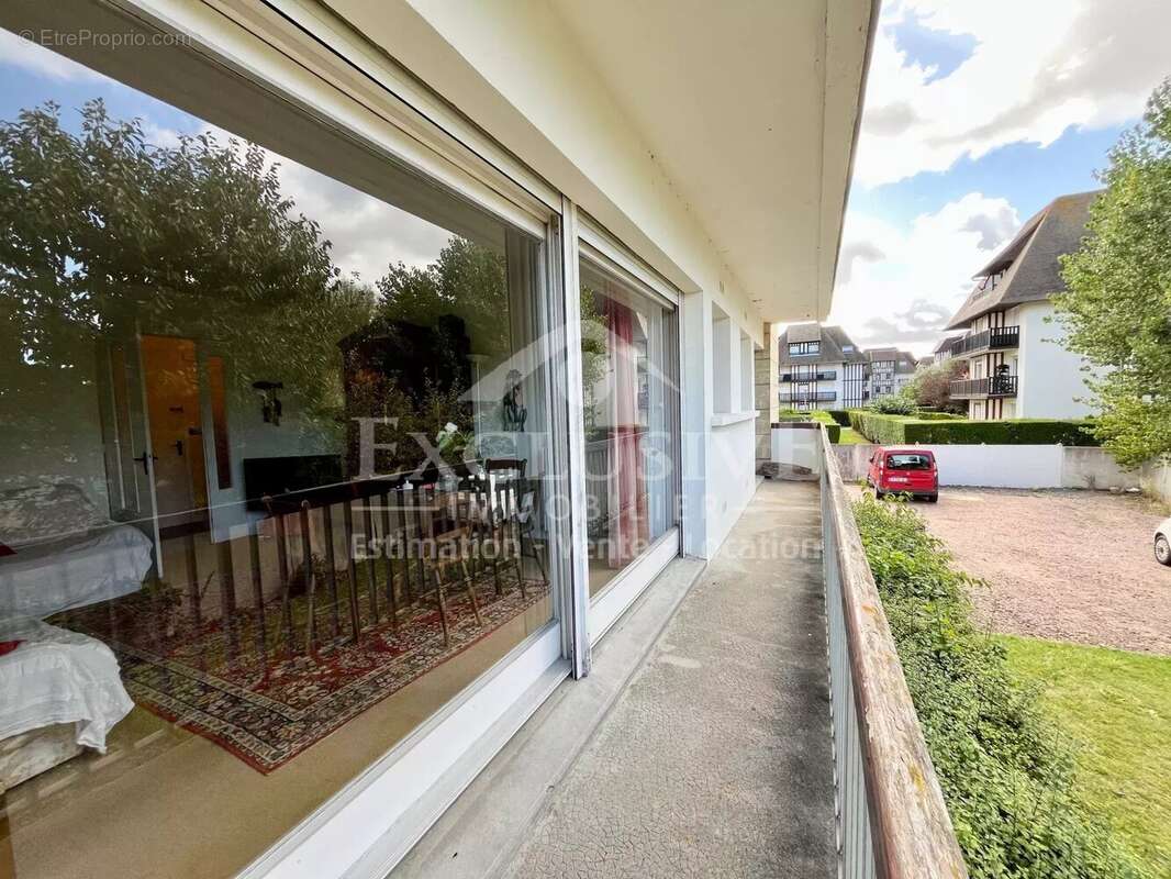 Appartement à BLONVILLE-SUR-MER