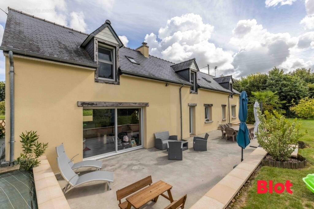 Maison à LA MEZIERE