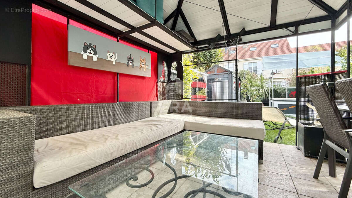 Maison à CORBEIL-ESSONNES