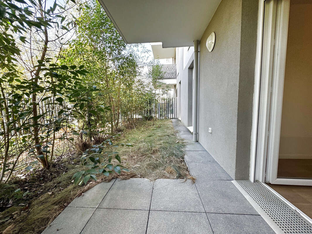 Appartement à LOUVRES