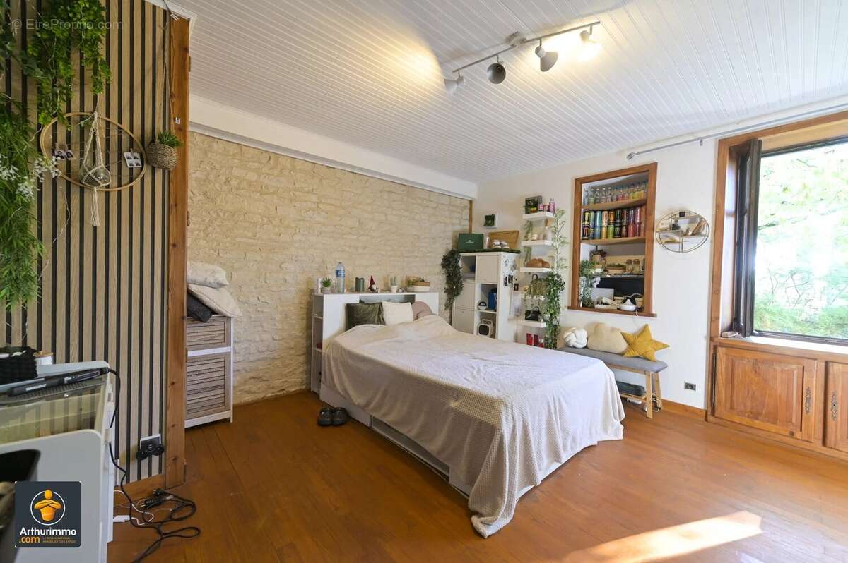 Maison à LA ROCHENARD