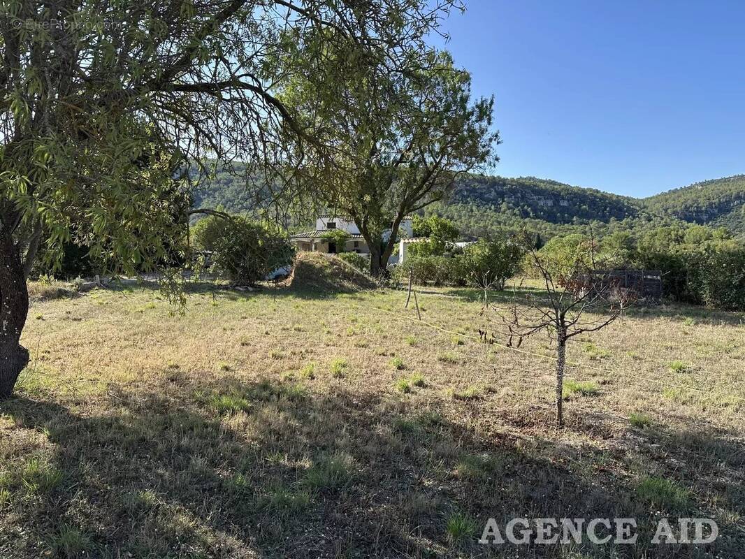 Maison à CUGES-LES-PINS