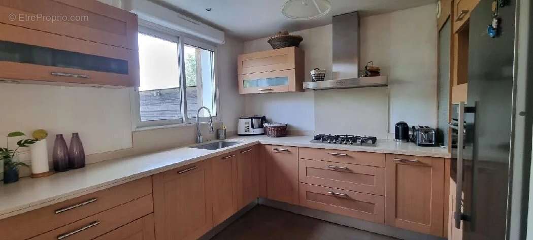 Maison à LE PERREUX-SUR-MARNE