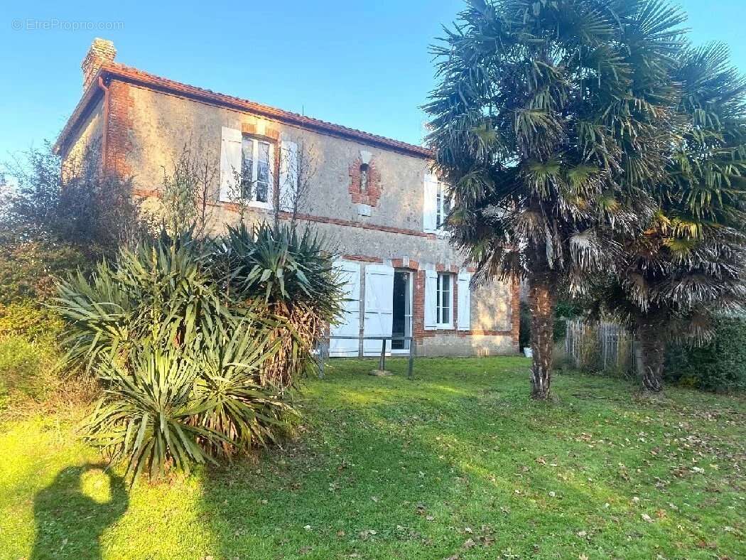 Maison à ARTHON-EN-RETZ