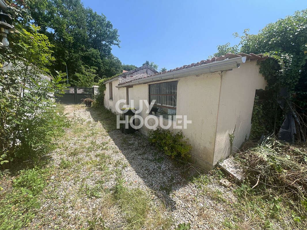 Maison à MILLY-LA-FORET