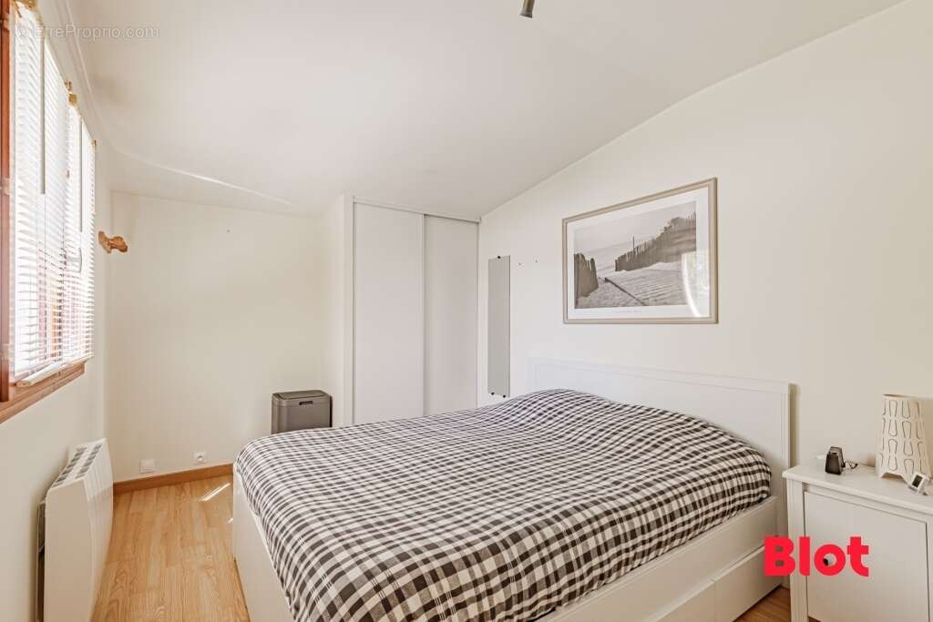 Maison à BOUGUENAIS