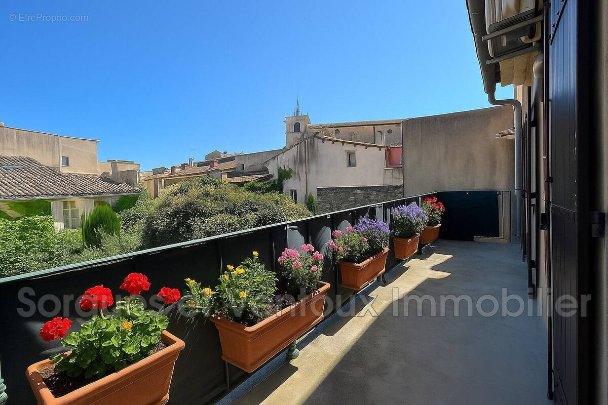 Appartement à L&#039;ISLE-SUR-LA-SORGUE