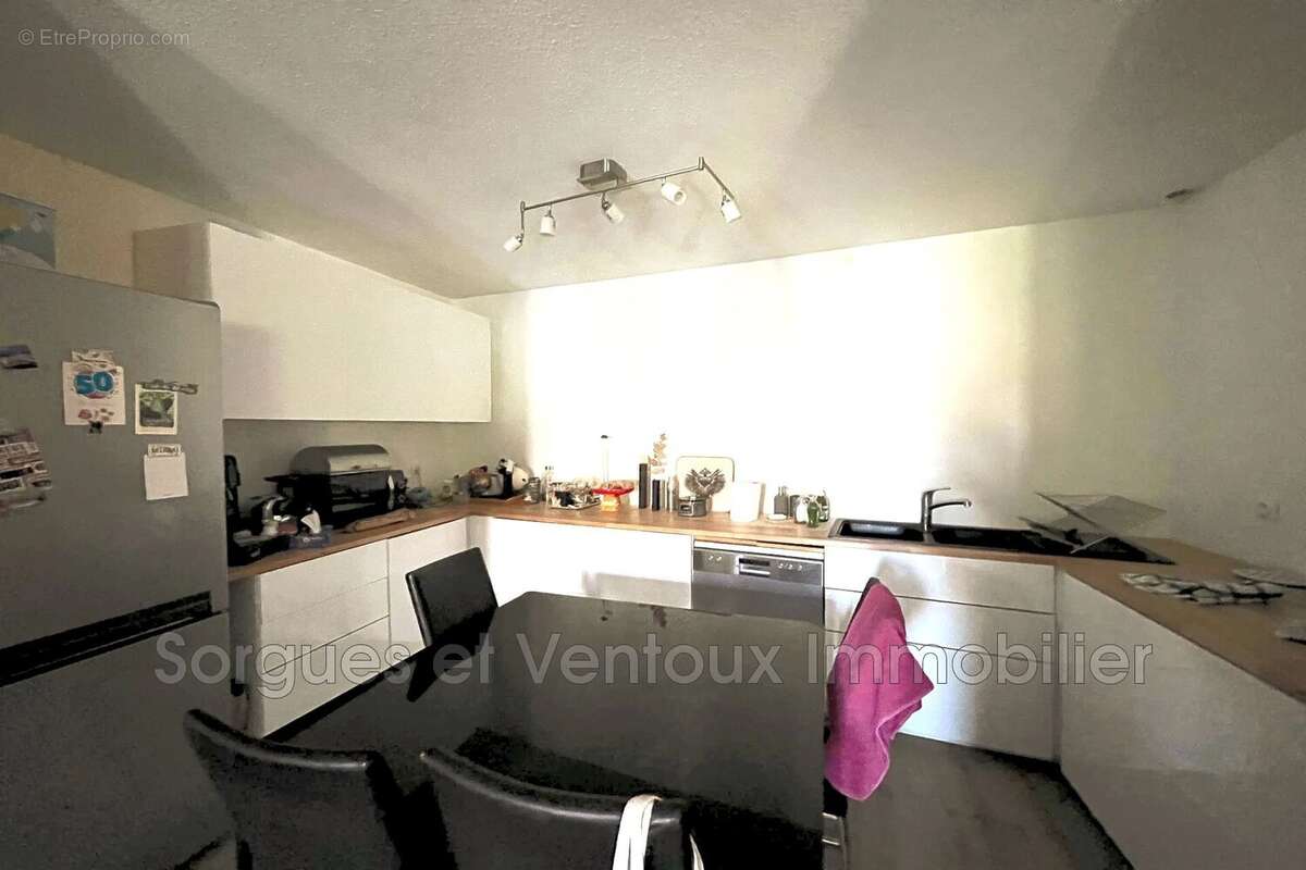 Appartement à L&#039;ISLE-SUR-LA-SORGUE