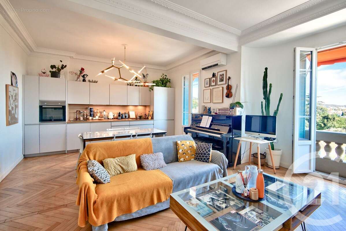 Appartement à NICE