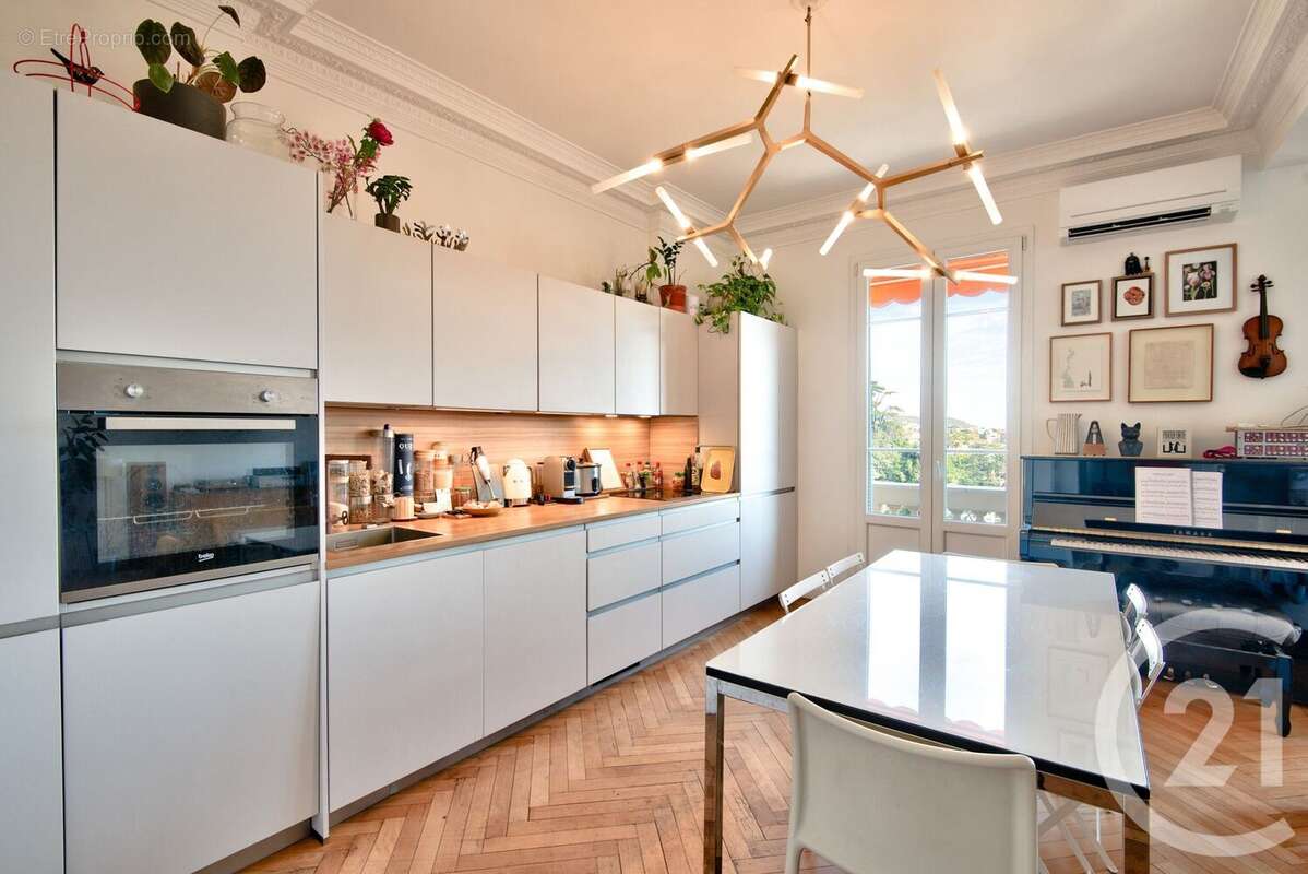 Appartement à NICE