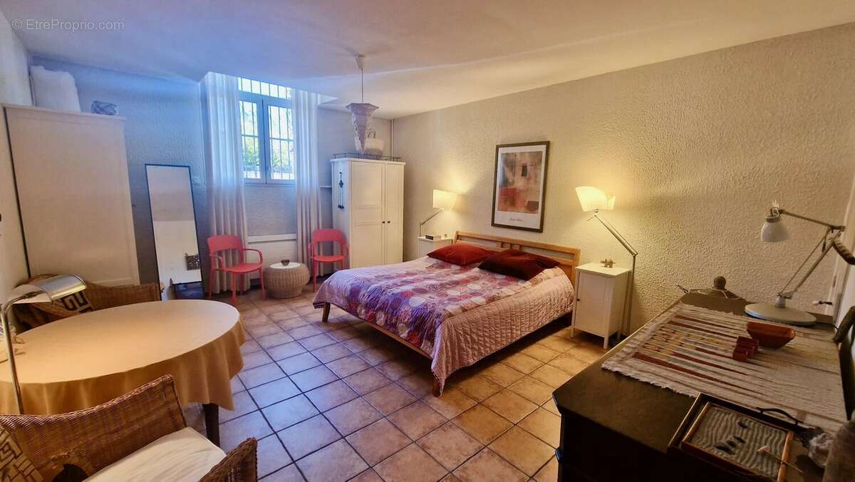 Maison à NEZIGNAN-L&#039;EVEQUE