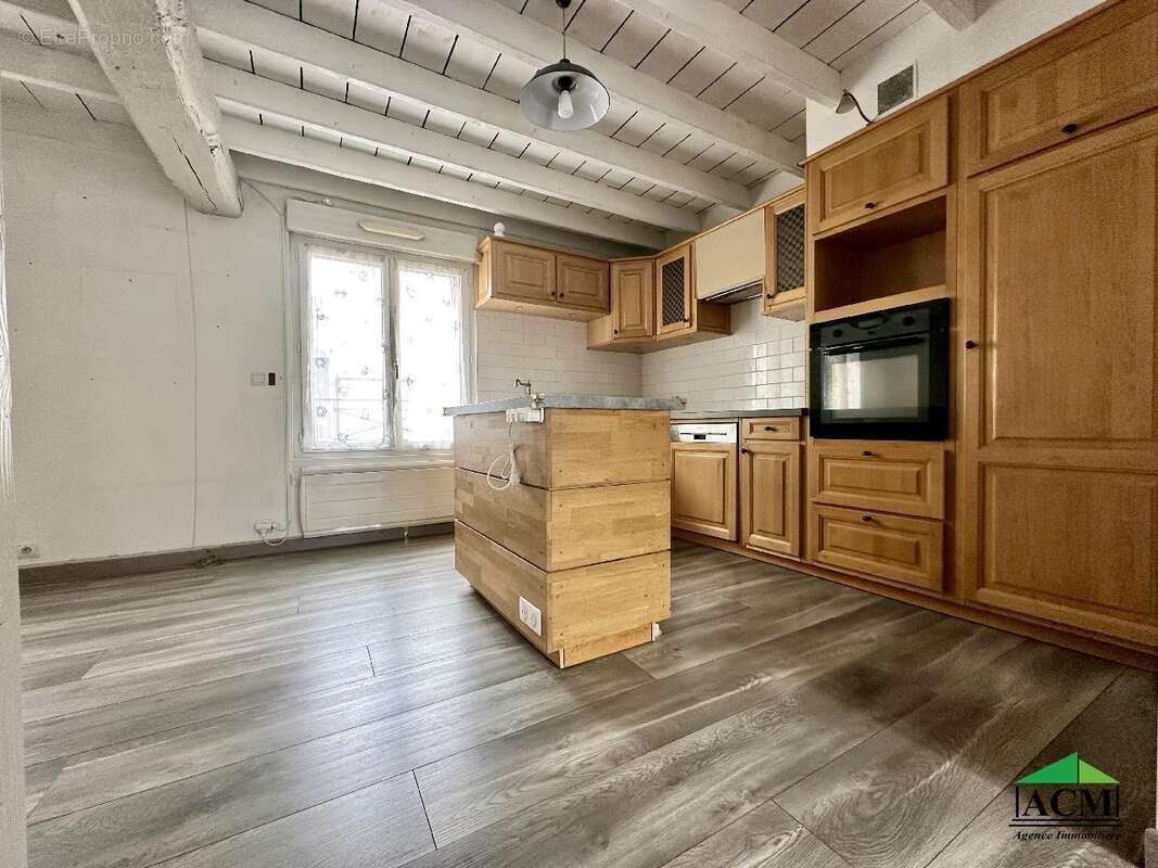 Maison à MERY-SUR-OISE