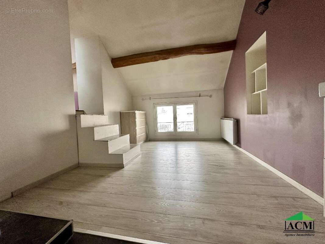 Maison à MERY-SUR-OISE