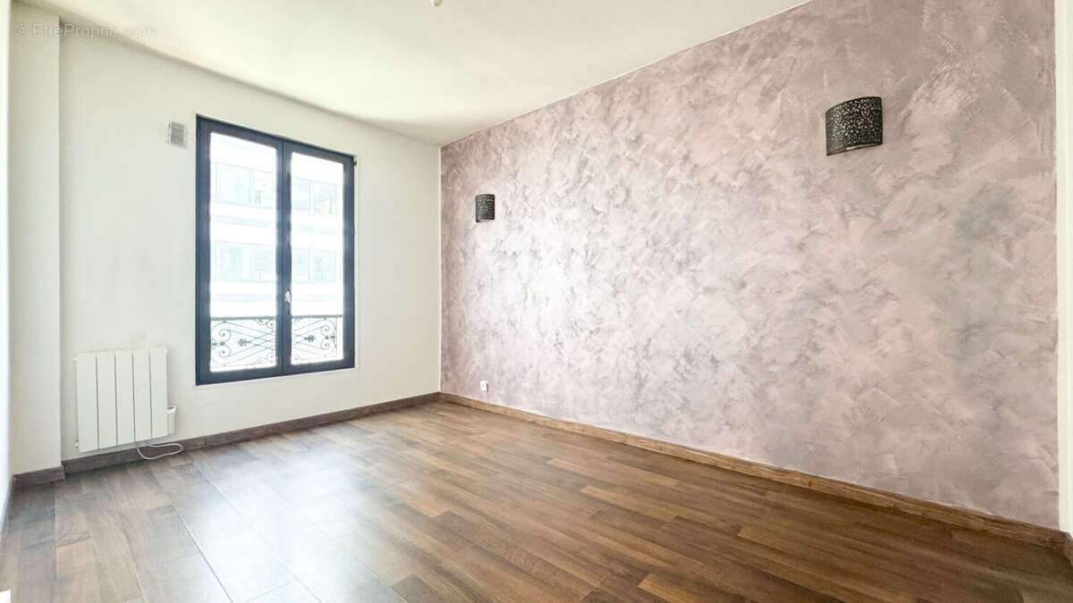 Appartement à CLICHY