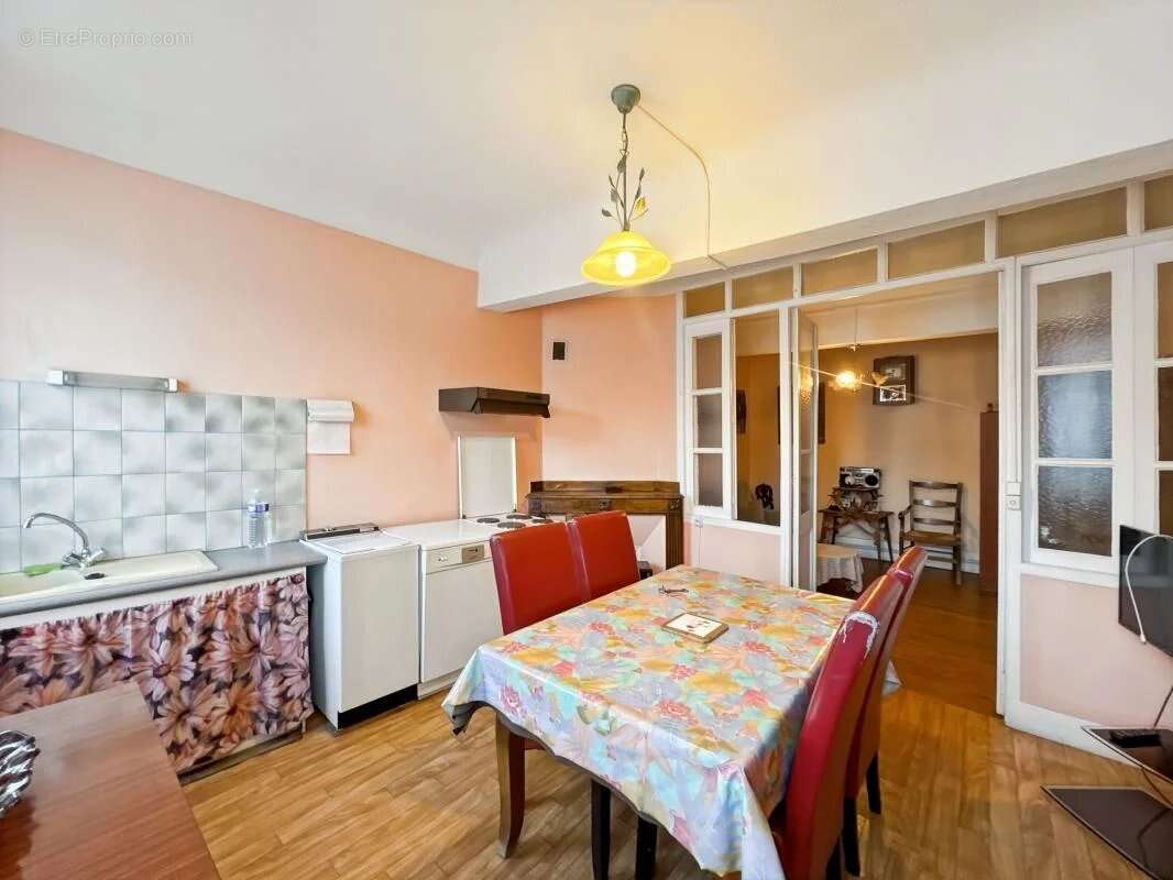 Appartement à TARASCON-SUR-ARIEGE