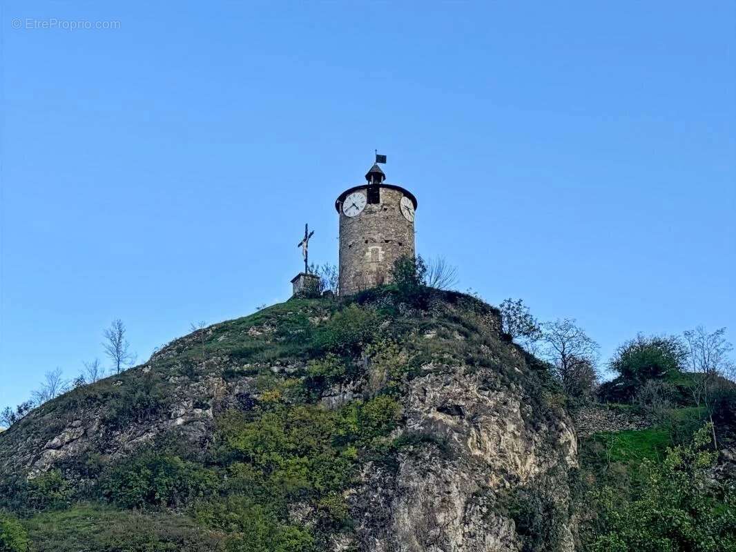 Appartement à TARASCON-SUR-ARIEGE
