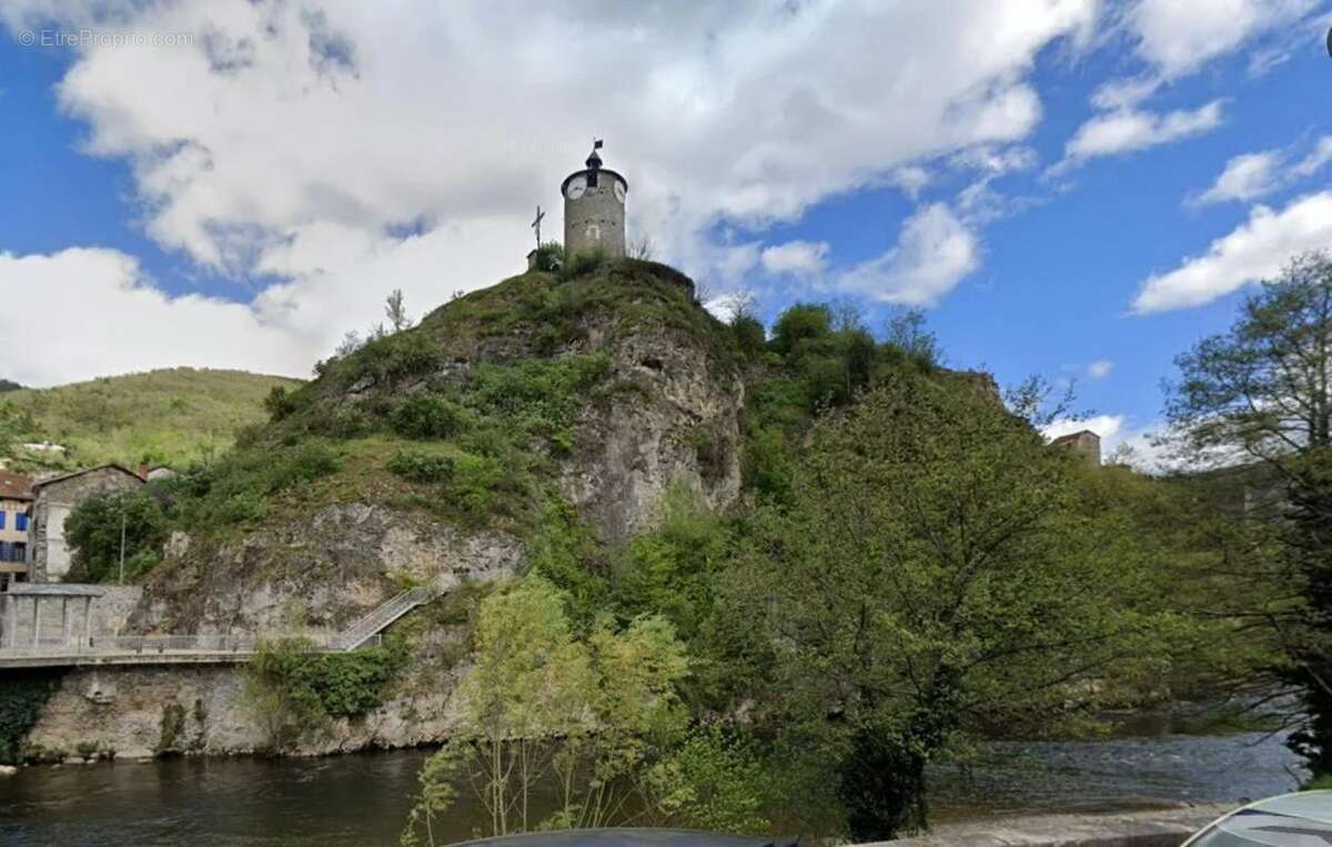 Appartement à TARASCON-SUR-ARIEGE
