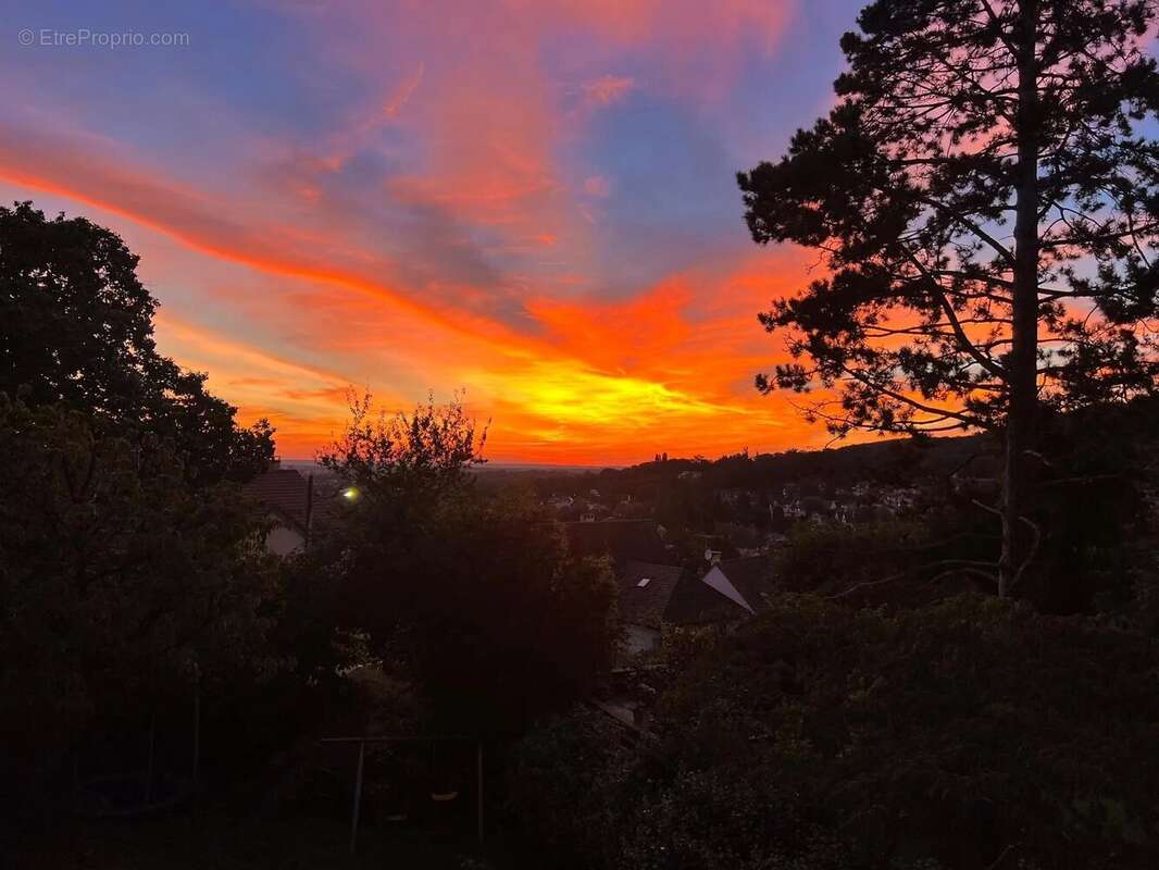 Maison à MONTMORENCY