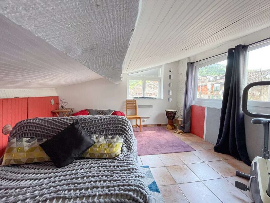 Appartement à SOSPEL