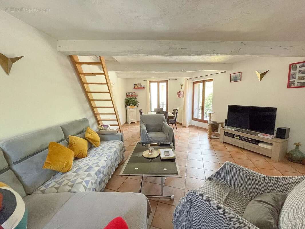Appartement à SOSPEL