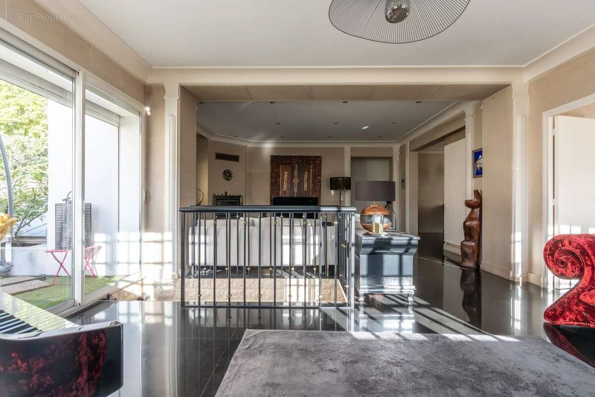 Appartement à NOGENT-SUR-MARNE