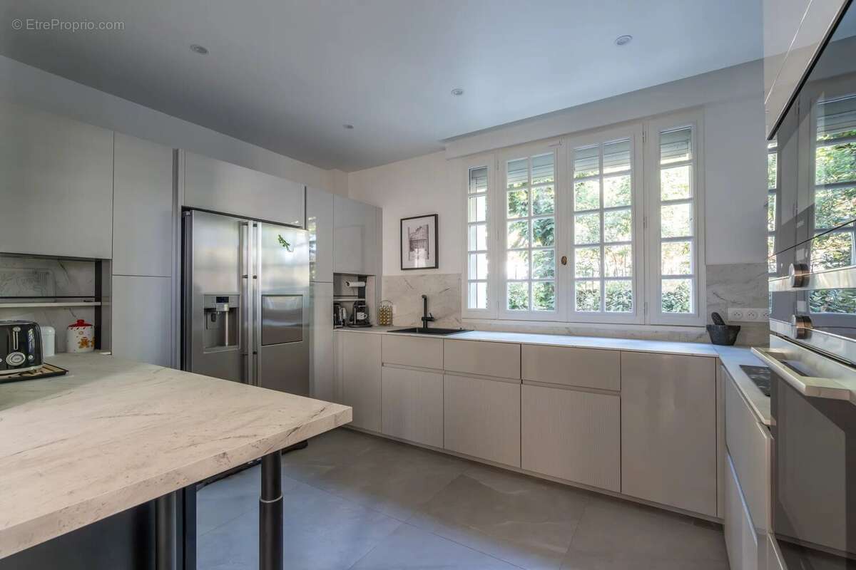 Appartement à NOGENT-SUR-MARNE