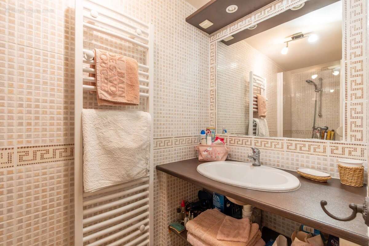 Appartement à NOGENT-SUR-MARNE