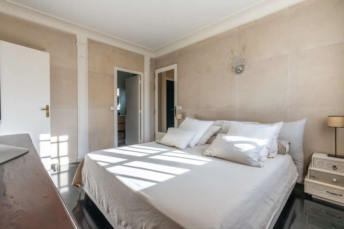 Appartement à NOGENT-SUR-MARNE