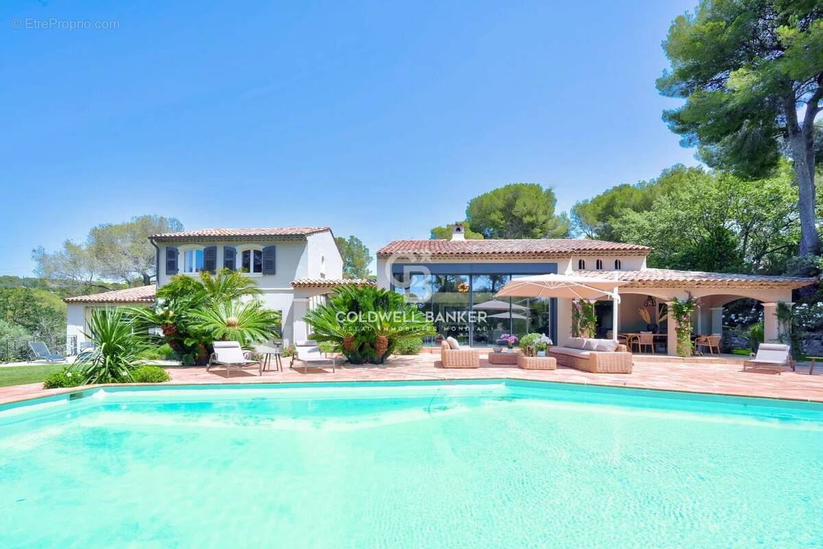 Maison à MOUGINS