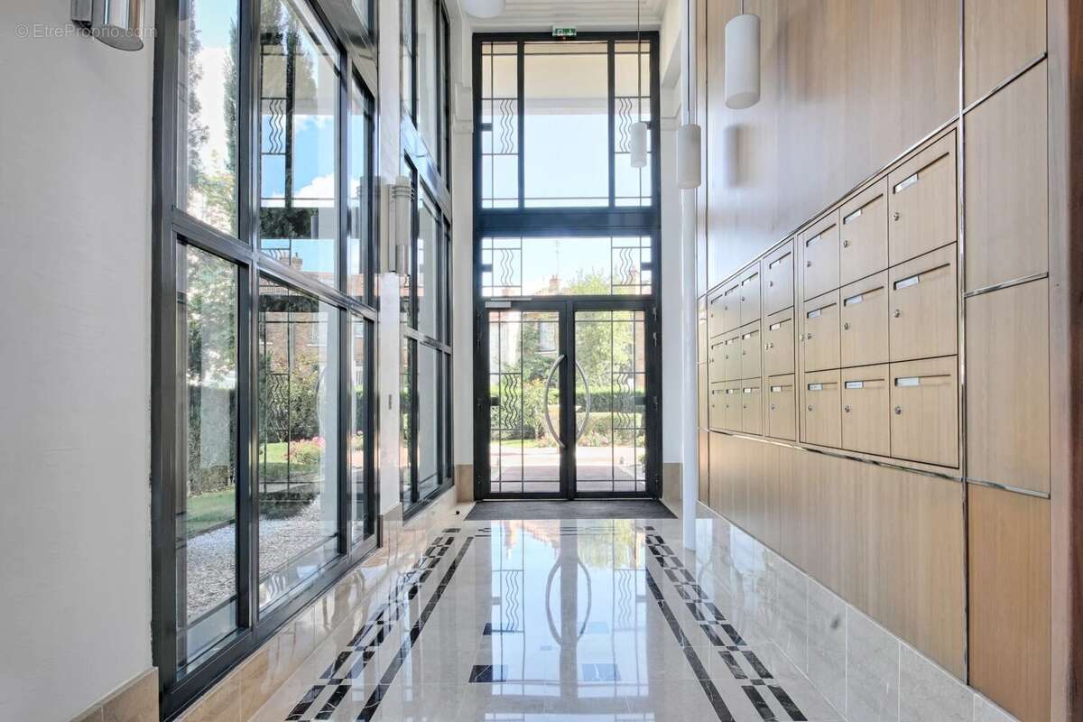 Appartement à SAINT-MAUR-DES-FOSSES