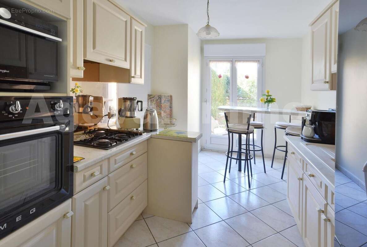 SPL_0051 - Maison à MONTGERON