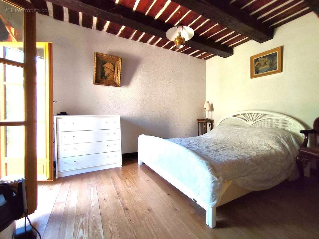 Maison à TOUET-SUR-VAR